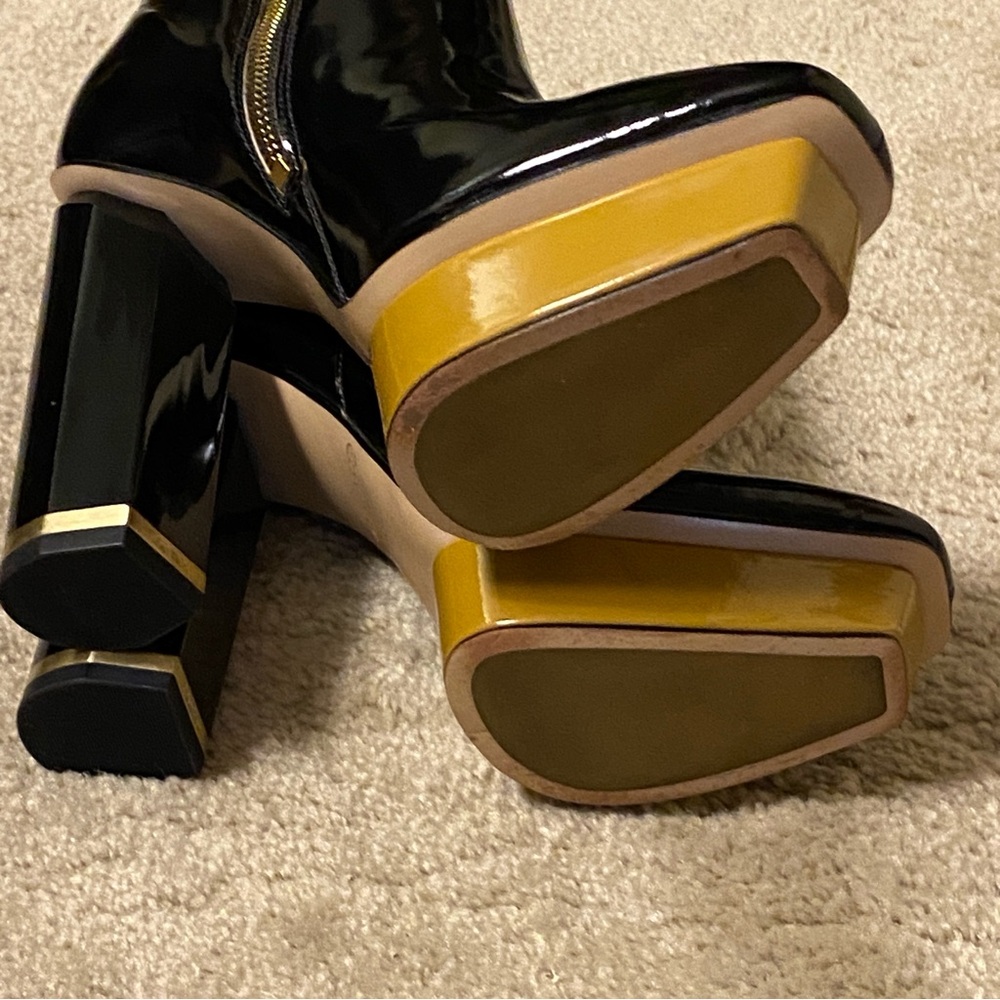 Calvin Klein Bernadet Platform Black Gold Patent Leather Boots size 5 - Picture 7 of 7